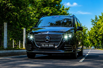 Luxury Mercedes-Benz V-Class 300d for Wedding Events